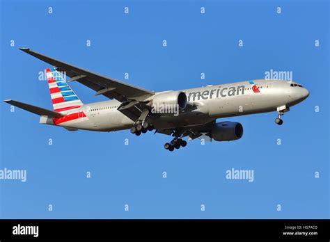 american airlines boeing 777 200